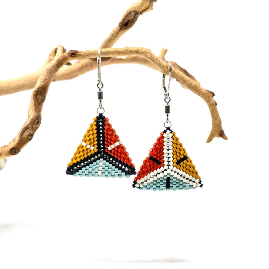 Puffy Triangles - color block