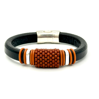 Regaliz, Super, Leather